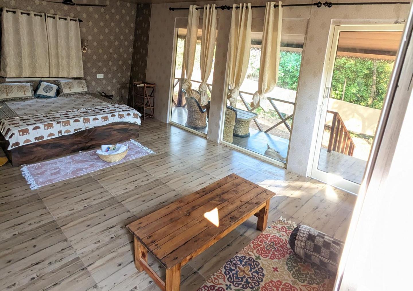 Hippie Paws Hotel Mandrem Buitenkant foto